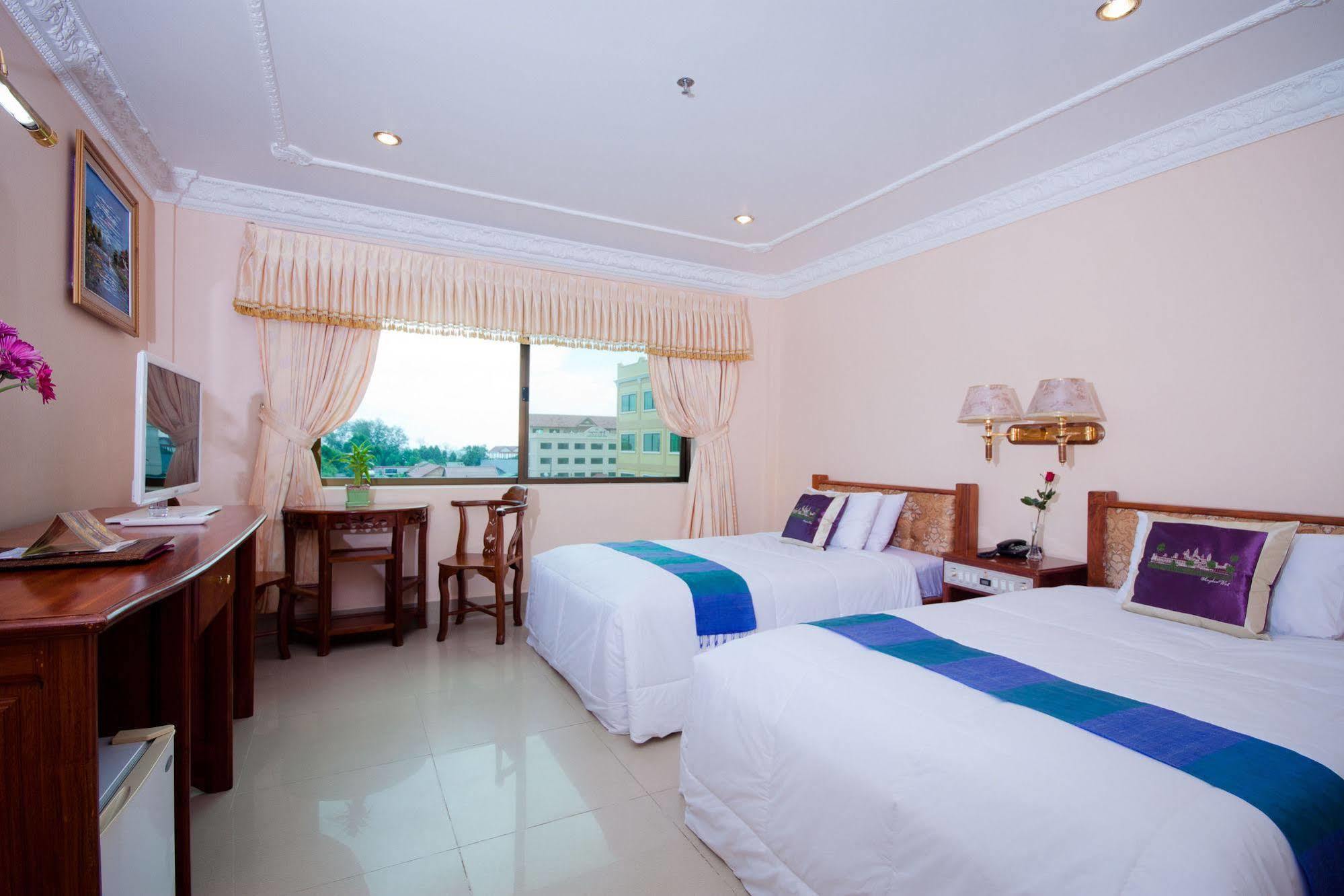 Golden Sand Hotel Σίχανουκβιλ Δωμάτιο φωτογραφία