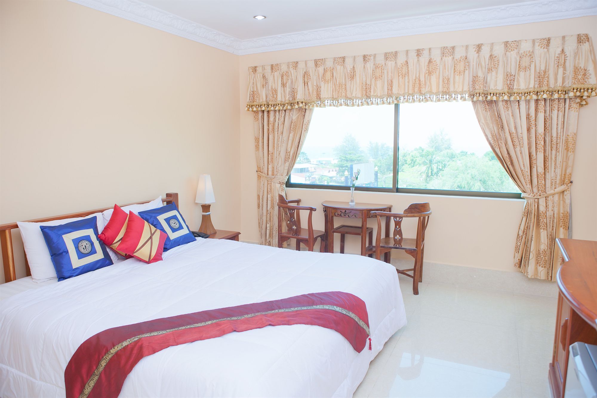 Golden Sand Hotel Σίχανουκβιλ Δωμάτιο φωτογραφία